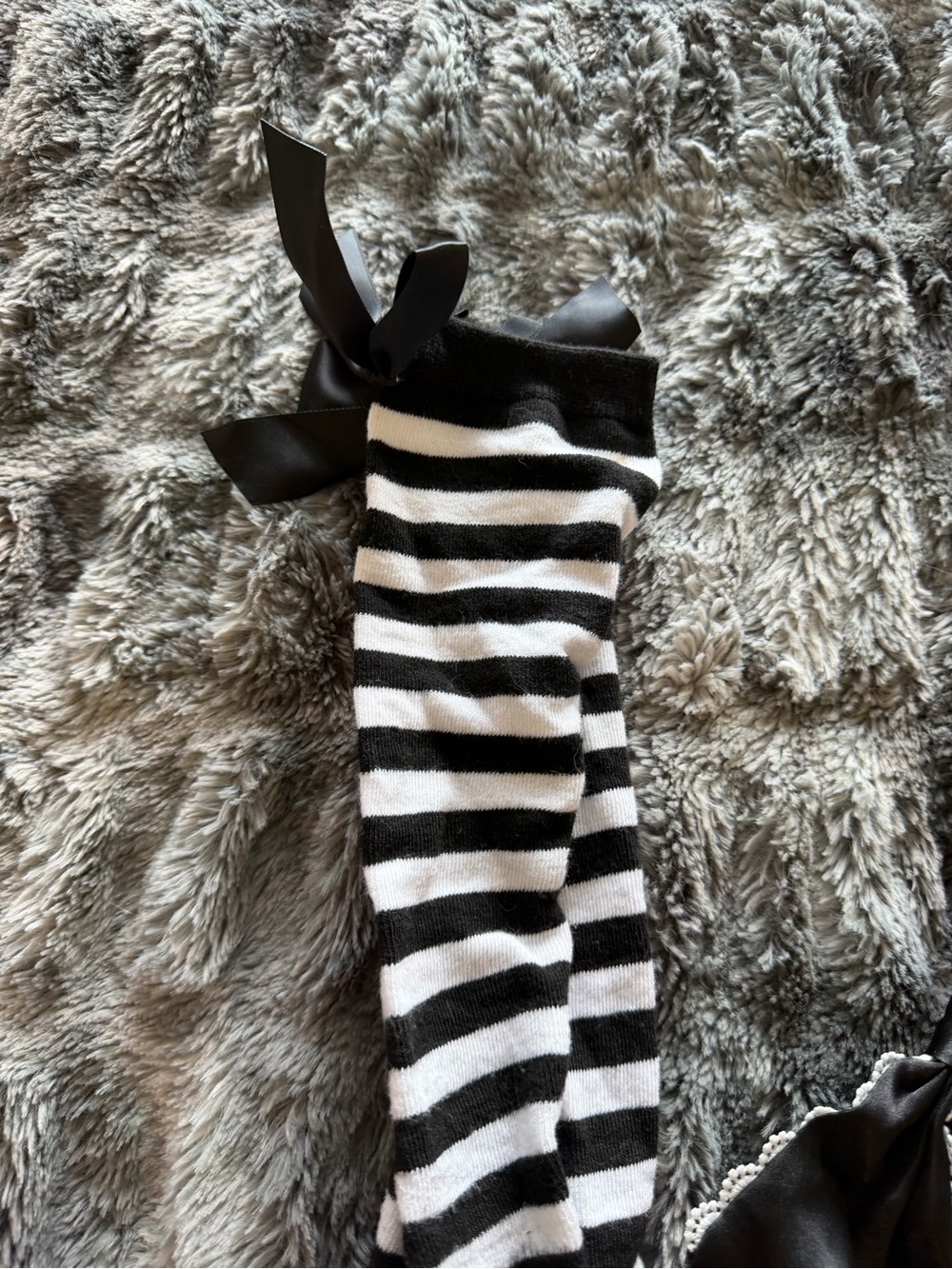Dolls Kill Alice in Wonderland Costume Dress with Accessories - Picture 13 of 13